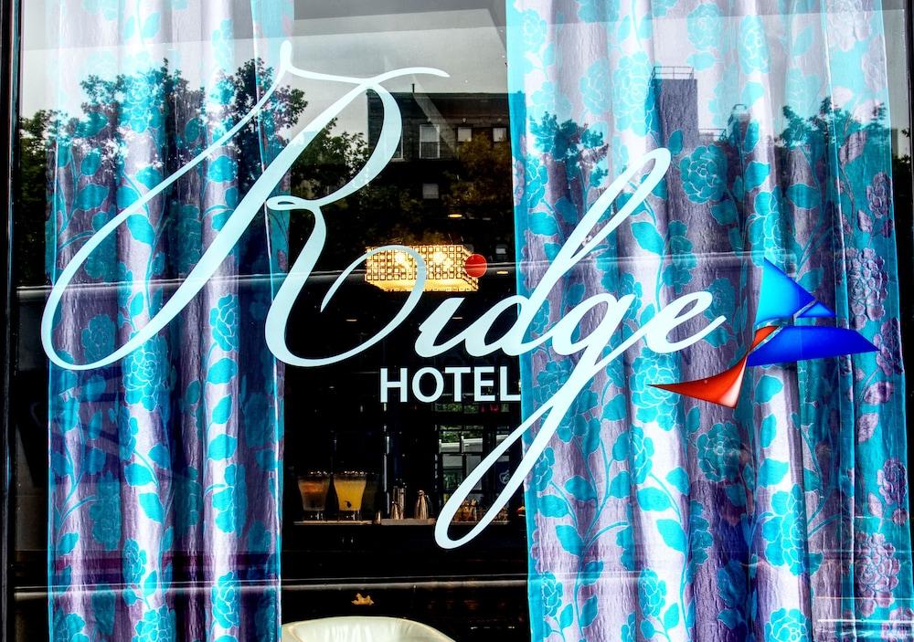 Hotel The Ridge New York Esterno foto