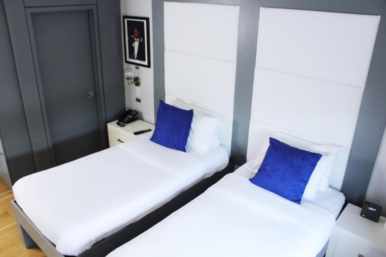 Hotel The Ridge New York Esterno foto